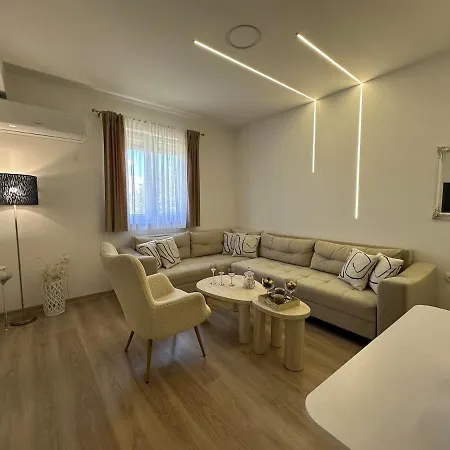 Novi