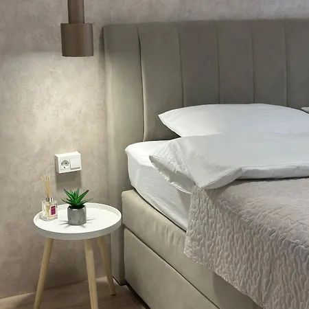 Novi Apartman *